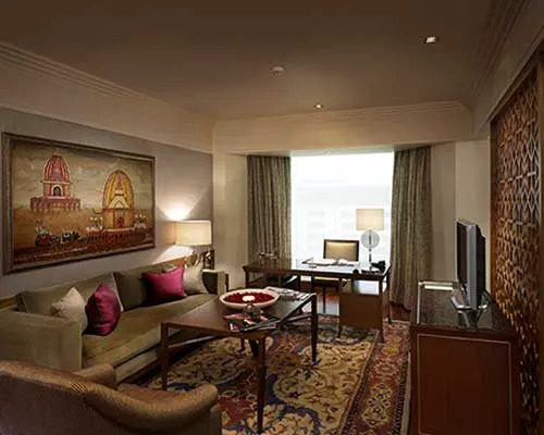 The Leela Palace - Bombay Talkings